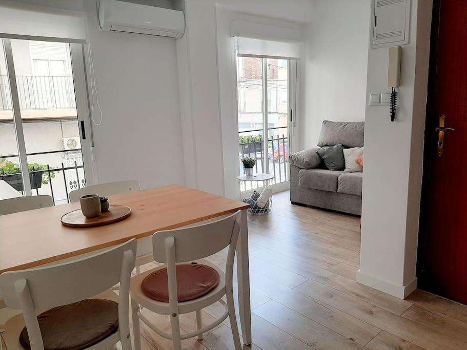 Confortable Apartamento En Ельче Екстер'єр фото